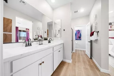 5651 N 205th Dr, Buckeye, AZ 85396
