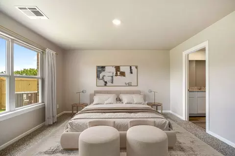 Bedroom - 709 Ashleigh Dr, Tuttle, OK 73089 photo 1 of 4