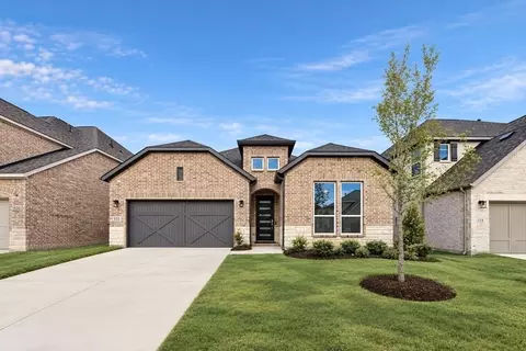 522 Wisteria St, Oak Point, TX 75068