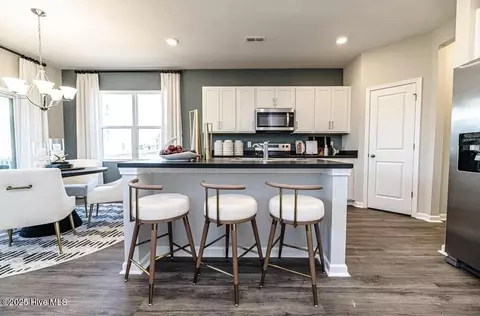 1260 Newbold Dr #115, Leland, NC 28451