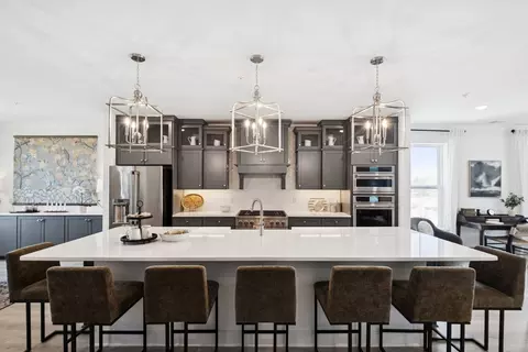 14963 Deco Cir, Chantilly, VA 20151