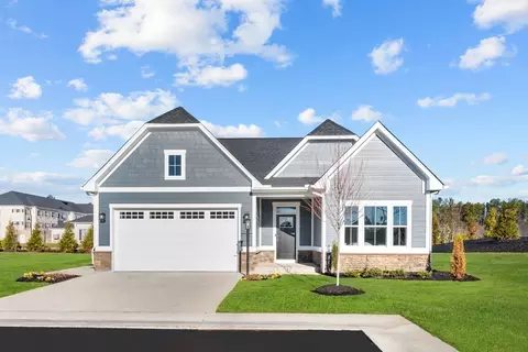 995 Deer Valley Dr, Miamisburg, OH 45342