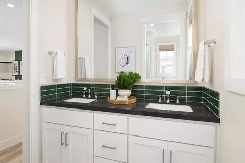 Bath - 3943 Kevin St, Dublin, CA 94568 photo 4 of 5