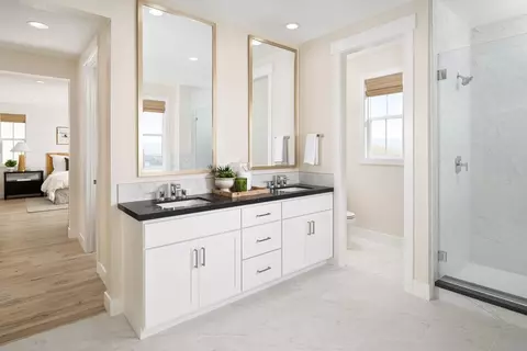 Bath - 3943 Kevin St, Dublin, CA 94568 photo 2 of 5
