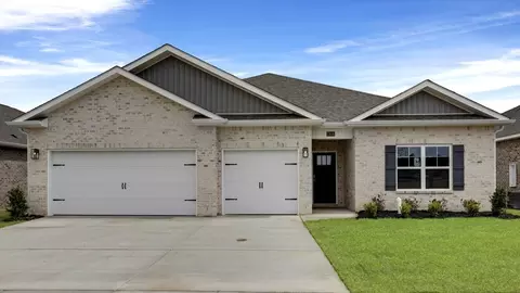 17638 Sapphire Ln, Athens, AL 35613