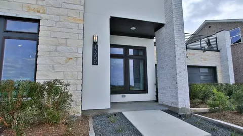 Exterior - 17202 Skylark Forest Dr, Cypress, TX 77433 photo 4 of 9