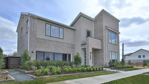 Exterior - 17202 Skylark Forest Dr, Cypress, TX 77433 photo 6 of 9