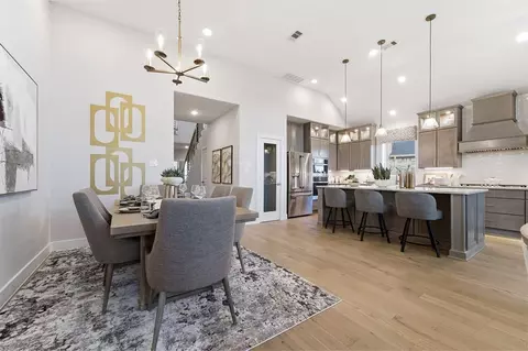 Dining - 7942 Jade Crest Dr, Angleton, TX 77515 photo 5 of 8