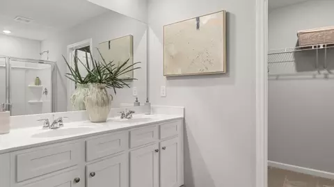Bath - 309 Amsterdam Way, Hampton, GA 30228 photo 2 of 5