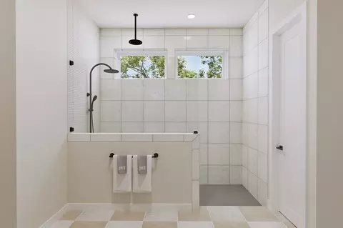 Bath - 9415 Forest Ground Ave, Conroe, TX 77301 photo 3 of 3