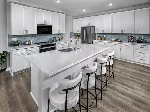Kitchen - 31274 Ruby River Rd, Winchester, CA 92596 photo 1 of 3