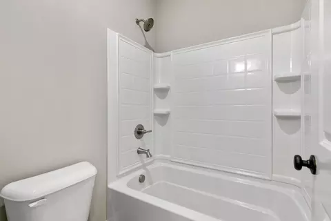Bath - Talladega Dr, Ashland, MO 65010 photo 1 of 4