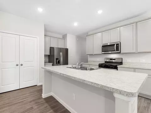 124 Rising Cedar Ln, Hockley, TX 77447