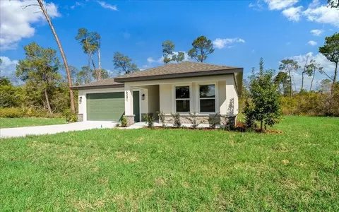 Exterior - 13161 Spring Hill Dr, Spring Hill, FL 34609 photo 11 of 18