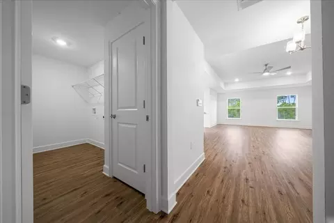 Entry Way - 13161 Spring Hill Dr, Spring Hill, FL 34609 photo 5 of 9