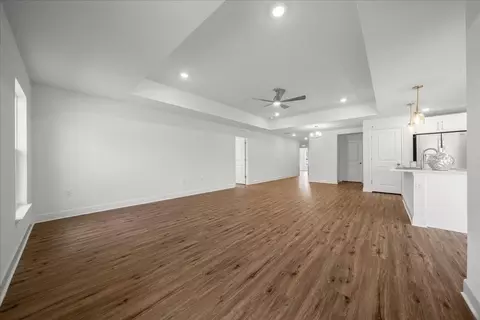 Living - 13161 Spring Hill Dr, Spring Hill, FL 34609 photo 4 of 8