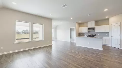 Living - 119 Cane Run Ct, Duson, LA 70529 photo 3 of 4