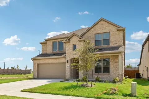 Exterior - 804 Rockcloud Dr, Haslet, TX 76052 photo 7 of 24