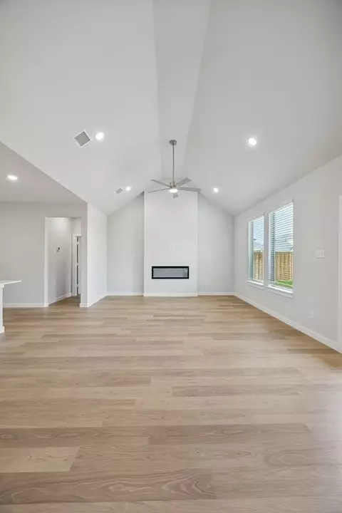 Living - 804 Rockcloud Dr, Haslet, TX 76052 photo 9 of 13