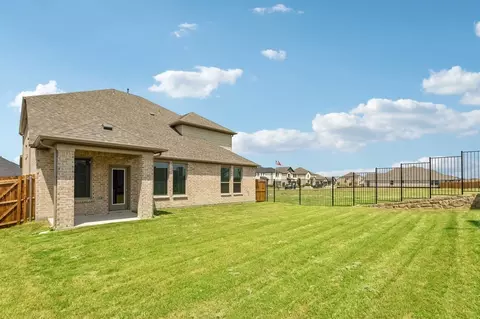 Exterior - 804 Rockcloud Dr, Haslet, TX 76052 photo 18 of 24
