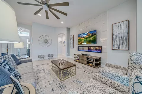 Living - 6450 High Pointe Way, Vero Beach, FL 32967 photo 4 of 5