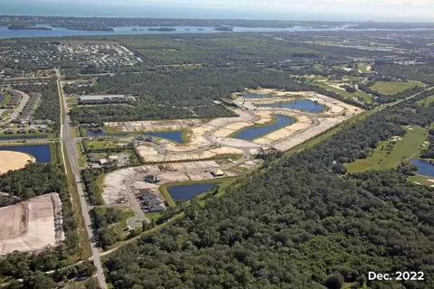 View/Area - 6450 High Pointe Way, Vero Beach, FL 32967 photo 26 of 29