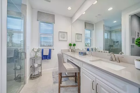 Bath - 6450 High Pointe Way, Vero Beach, FL 32967 photo 1 of 2