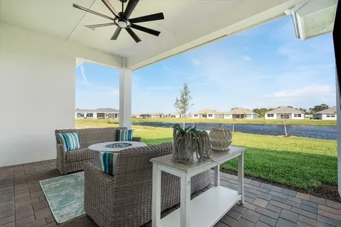 Exterior - 6450 High Pointe Way, Vero Beach, FL 32967 photo 4 of 9