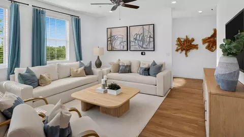 Living - 3717 Callen Ct, Madera, CA 93636 photo 1 of 1