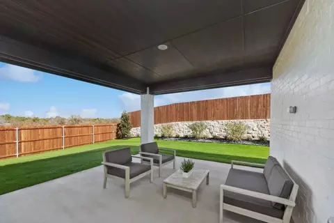 Exterior - 703 Emerald Hts, Lavon, TX 75166 photo 3 of 5