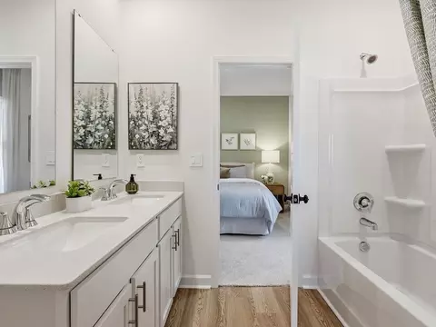 Bath - 158 Black Oak Rd, Georgetown, SC 29440 photo 2 of 3