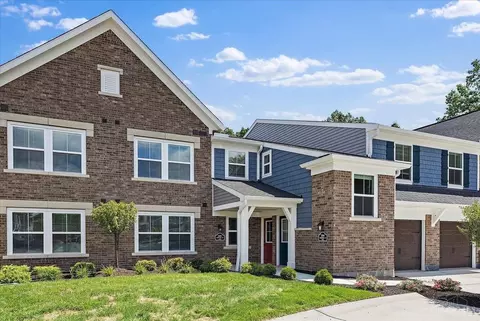 5890 Parkview Ln UNIT 305, Milford, OH 45150