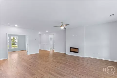 Living - 170 Champlain Dr, Pooler, GA 31322 photo 2 of 5