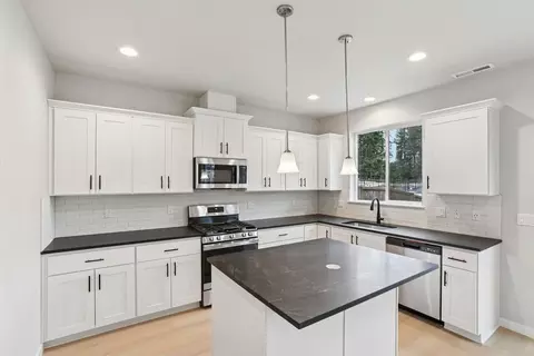 11572 SE Majestic Fls Ave, Happy Valley, OR 97086