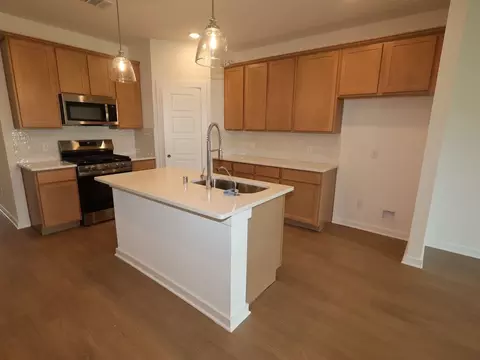 1615 Birch Wood Dr, Rosenberg, TX 77471