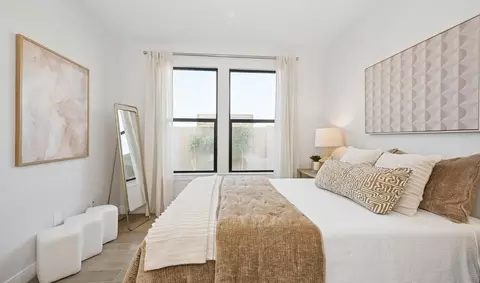 Bedroom - 35 E Windsor Dr, Gilbert, AZ 85296 photo 6 of 17