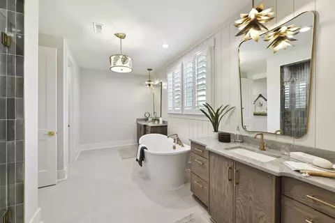 Bath - 1672 Shearer Rd, Davidson, NC 28036 photo 3 of 3