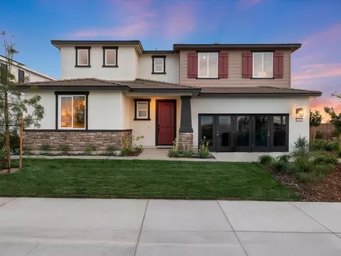4553 Holiday Ln, Lincoln, CA 95648