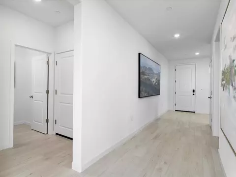 4553 Holiday Ln, Lincoln, CA 95648