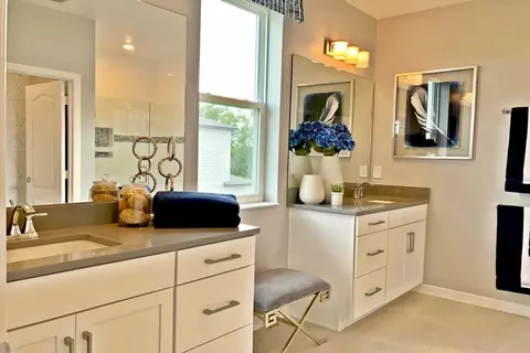 Bath - 1312 Twelve Oaks Rd, Saint Cloud, FL 34771 photo 4 of 4