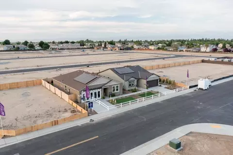 Other - 1637 Castro Ave, Chowchilla, CA 93610 photo 4 of 65