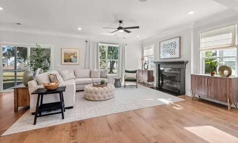 Living - 12700 Beaver Point Dr, Midlothian, VA 23112 photo 2 of 3