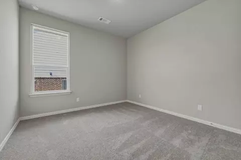 Bedroom - 1201 Colca Dr, Springtown, TX 76082 photo 4 of 5