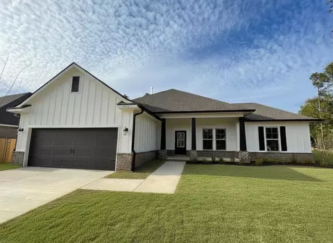 2833 Mountain Laurel Trl, Cantonment, FL 32533