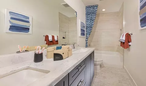 Bath - 35104 Citron Ln, Fallbrook, CA 92028 photo 5 of 6