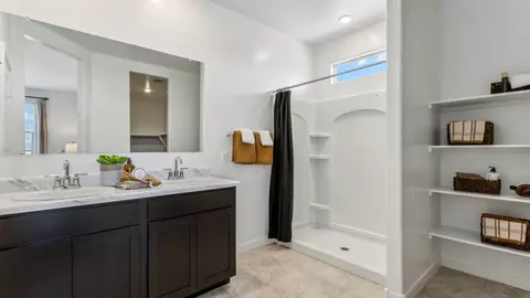 Bath - 668 W Keating St, Florence, AZ 85132 photo 3 of 6