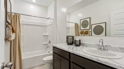 Bath - 668 W Keating St, Florence, AZ 85132 photo 4 of 6