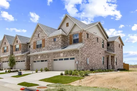 4639 Hawks Trl, Oak Point, TX 75068