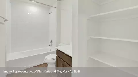 Bath - 100 Milo Knox Dr, Kyle, TX 78640 photo 3 of 10