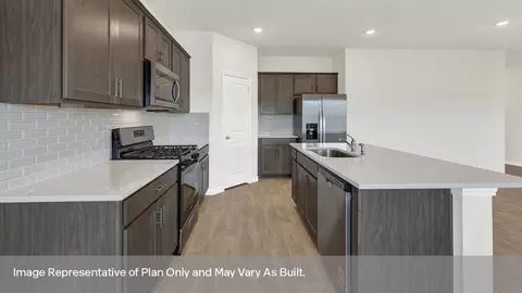 Kitchen - 100 Milo Knox Dr, Kyle, TX 78640 photo 3 of 8